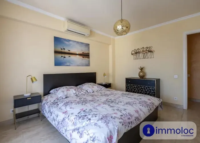 Air-conditioned With Terrace Sea View